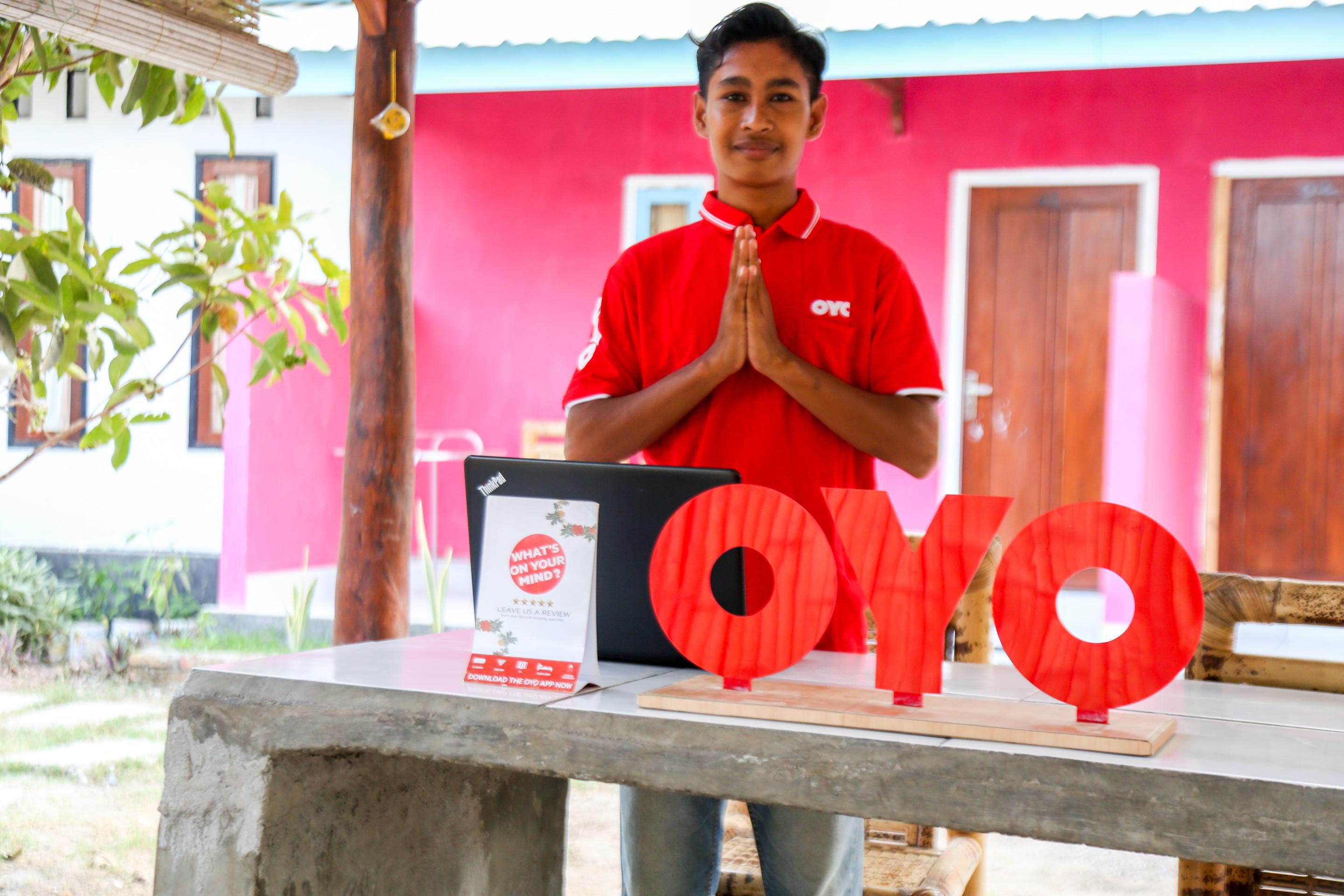 Oyo 1662 Zury Homestay Kuta  المظهر الخارجي الصورة