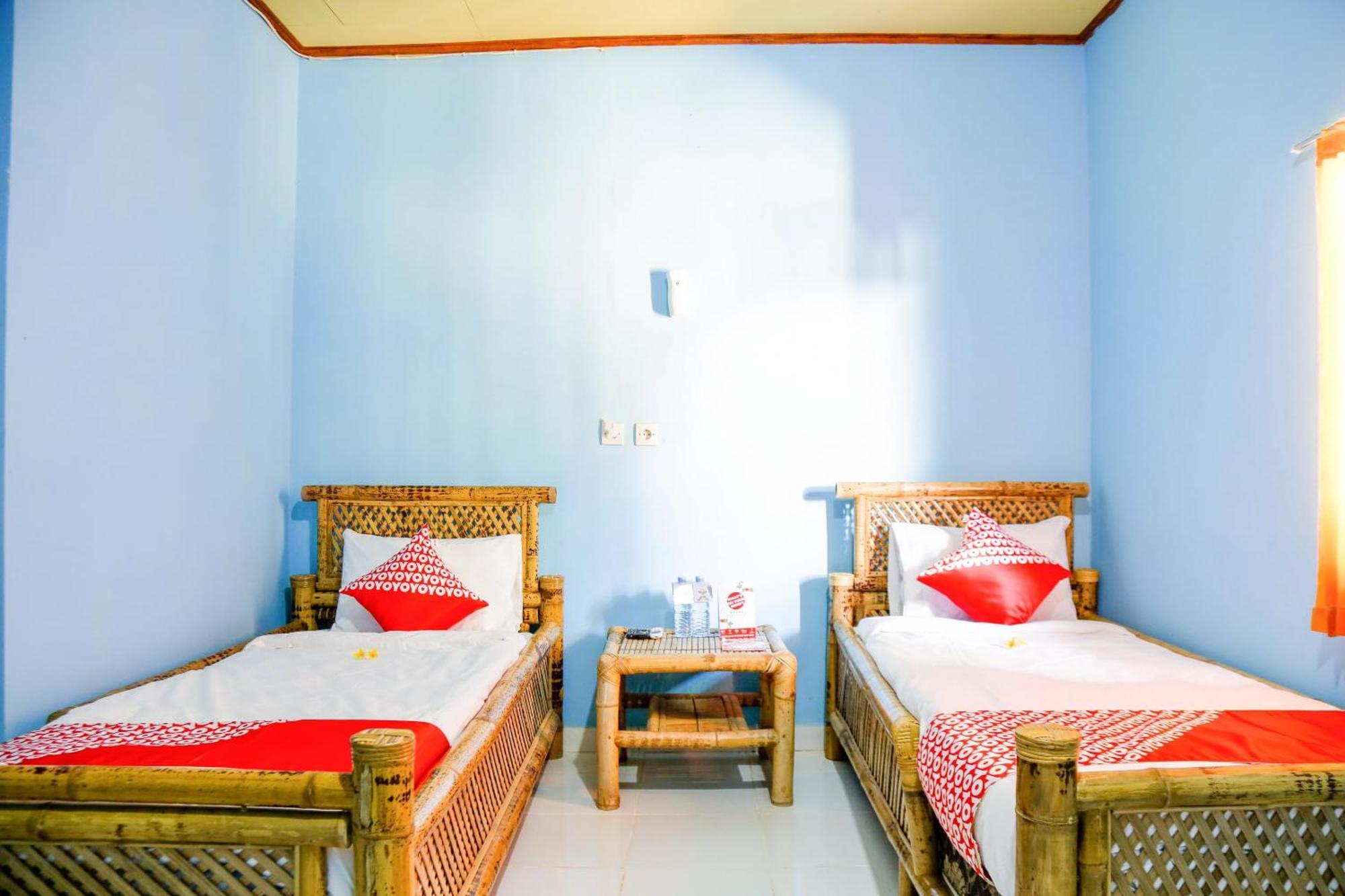 Oyo 1662 Zury Homestay Kuta  المظهر الخارجي الصورة